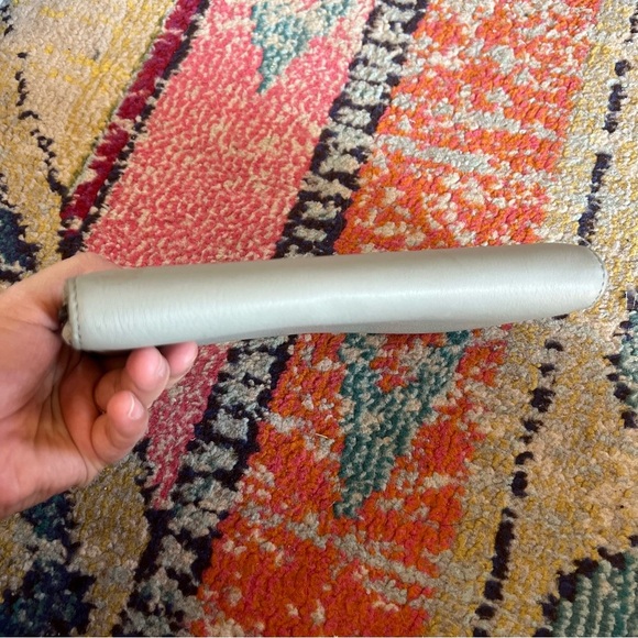 Simply Vera Vera Wang Signature RFID-Blocking Wallet - Picture 3 of 6